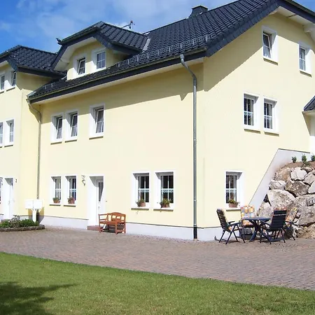 Mastiaux Apartment Mirbach